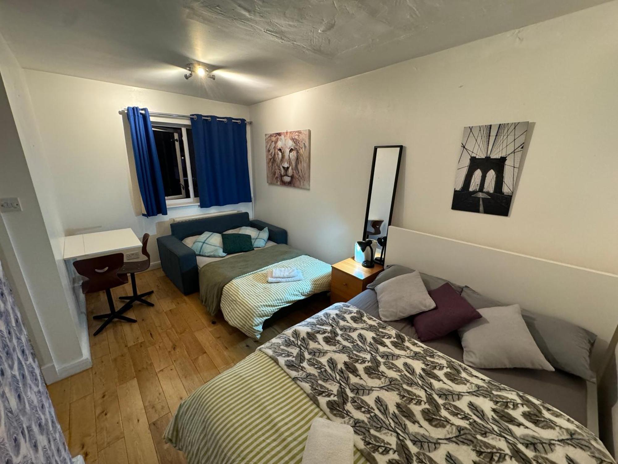 Cozy Near * London